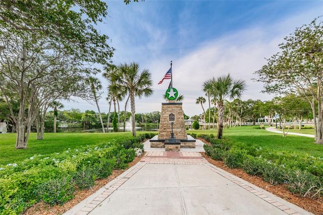 5936 CENTRAL AVENUE, New Port Richey, FL 34652