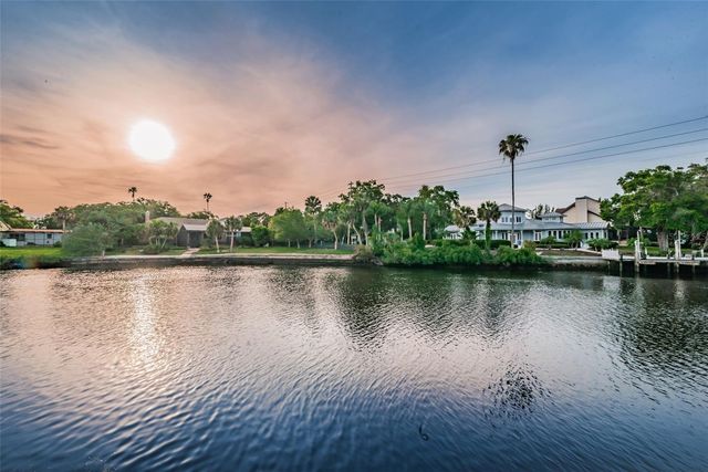 5936 CENTRAL AVENUE, New Port Richey, FL 34652