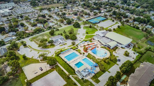 5936 CENTRAL AVENUE, New Port Richey, FL 34652