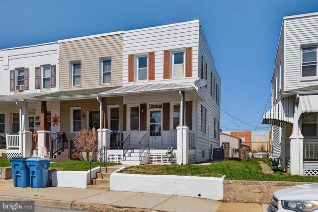 1741 ORANGE ST, York, PA 17404