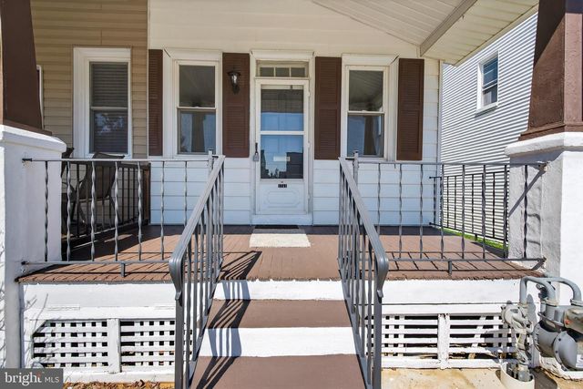 1741 ORANGE ST, York, PA 17404