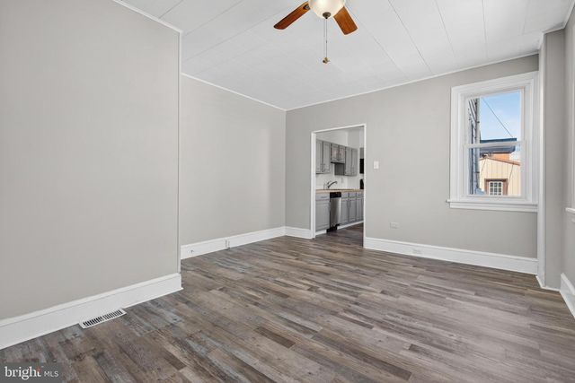 1741 ORANGE ST, York, PA 17404