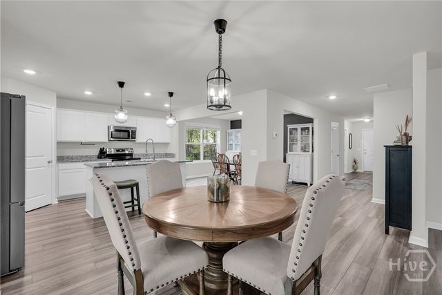 5 Honeysuckle Court, Guyton, GA 31312