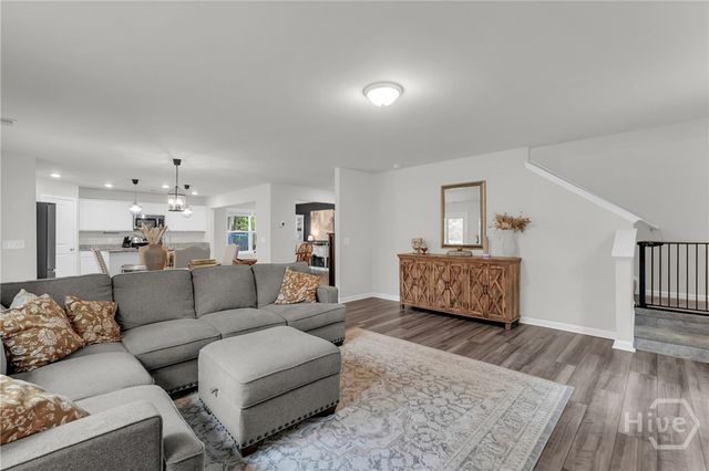 5 Honeysuckle Court, Guyton, GA 31312