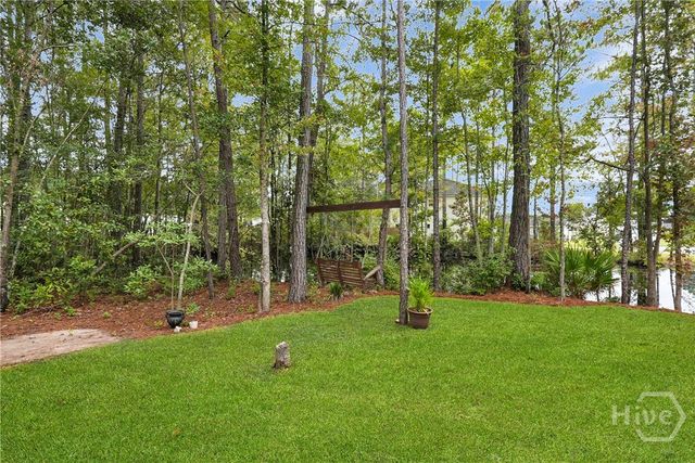 5 Honeysuckle Court, Guyton, GA 31312