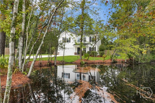 5 Honeysuckle Court, Guyton, GA 31312