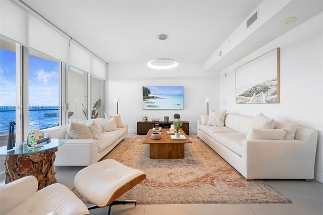 16901 Collins Ave 602, Sunny Isles Beach, FL 33160