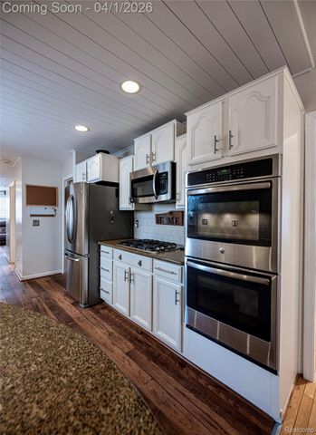 1700 Linwood Avenue, Royal Oak, MI 48067