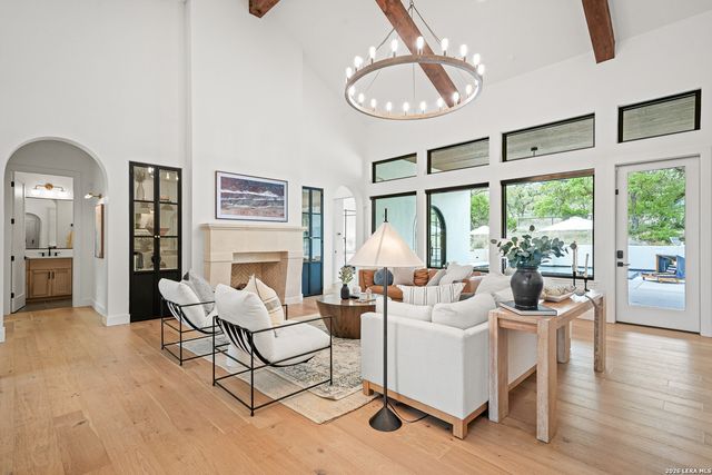 10957 PECAN RNCH, Boerne, TX 78006