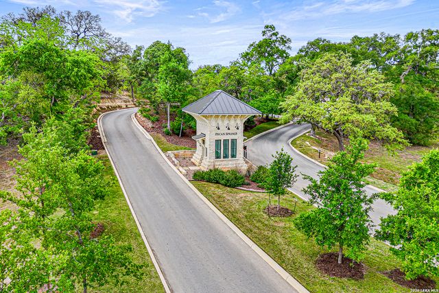 10957 PECAN RNCH, Boerne, TX 78006