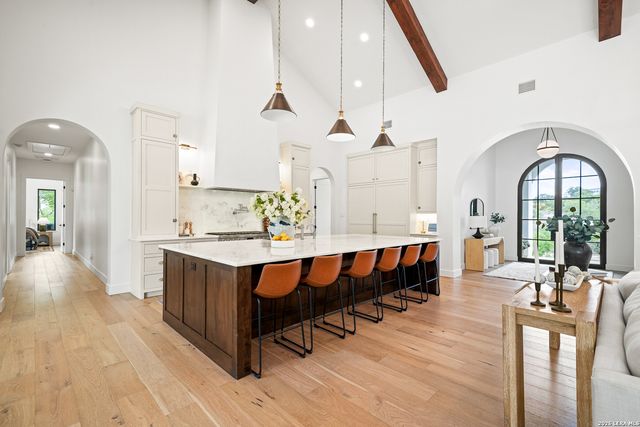 10957 PECAN RNCH, Boerne, TX 78006