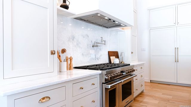 10957 PECAN RNCH, Boerne, TX 78006