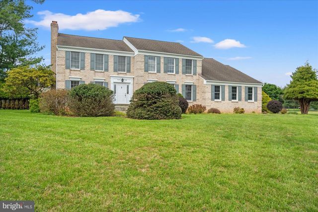 13200 LANTERN HOLLOW DR, Gaithersburg, MD 20878