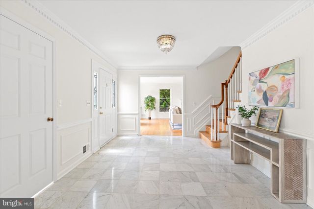 13200 LANTERN HOLLOW DR, Gaithersburg, MD 20878