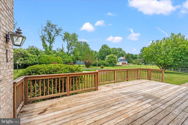 13200 LANTERN HOLLOW DR, Gaithersburg, MD 20878