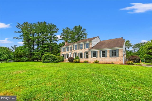 13200 LANTERN HOLLOW DR, Gaithersburg, MD 20878