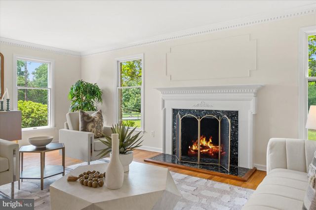13200 LANTERN HOLLOW DR, Gaithersburg, MD 20878
