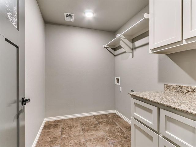 2600 Stanley Station Street, Yukon, OK 73099