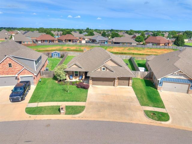 2600 Stanley Station Street, Yukon, OK 73099