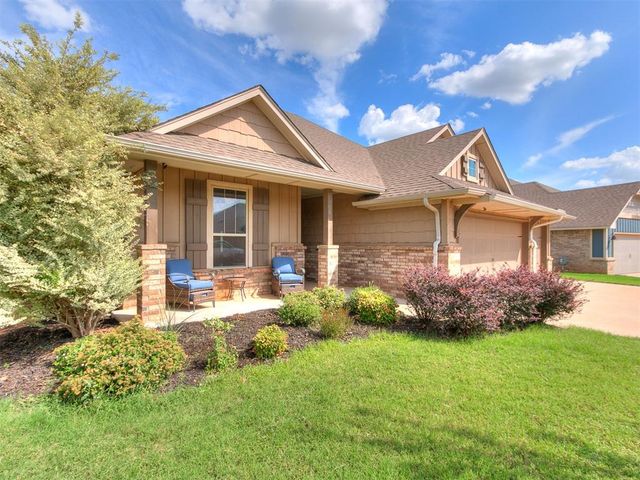 2600 Stanley Station Street, Yukon, OK 73099