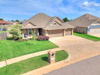 2600 Stanley Station Street, Yukon, OK 73099