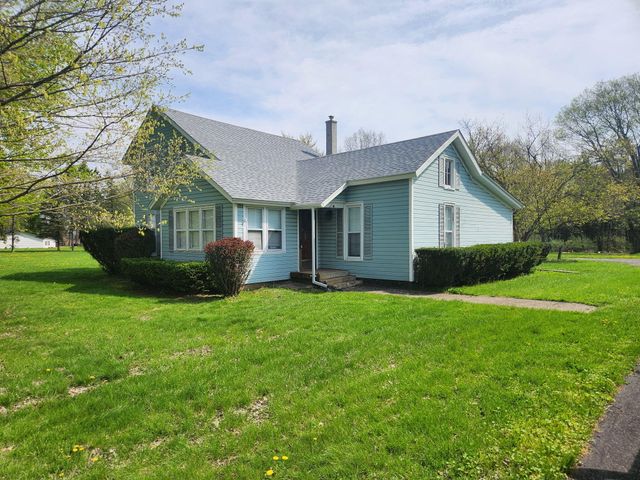 92957 M 152, Dowagiac, MI 49047