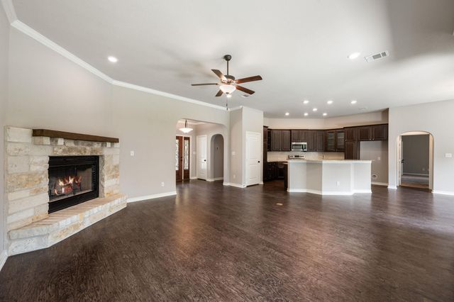 4100 Rockwood DR, Lago Vista, TX 78645