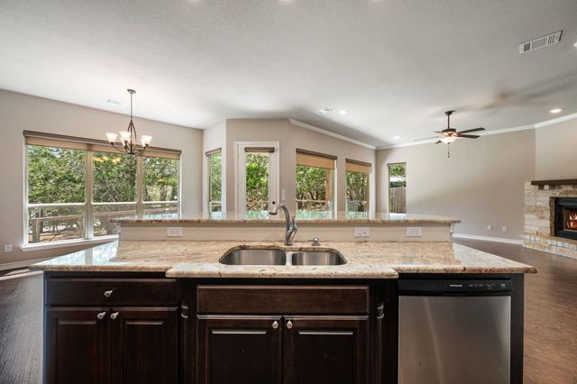 4100 Rockwood DR, Lago Vista, TX 78645