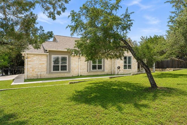 4100 Rockwood DR, Lago Vista, TX 78645