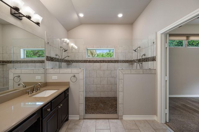 4100 Rockwood DR, Lago Vista, TX 78645
