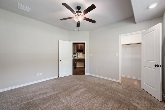 4100 Rockwood DR, Lago Vista, TX 78645