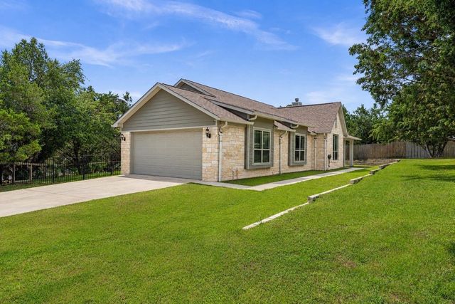 4100 Rockwood DR, Lago Vista, TX 78645