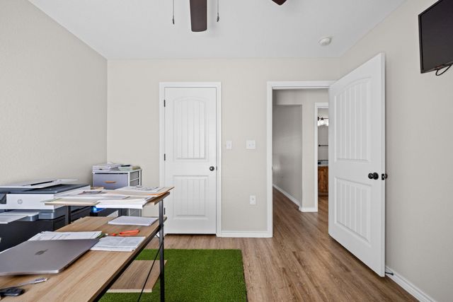 1313 Sandstone CV, Lampasas, TX 76550