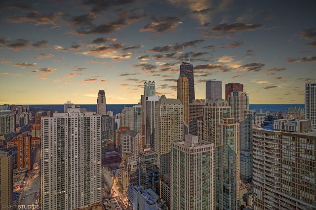 33 W ONTARIO Street 56G, Chicago, IL 60654