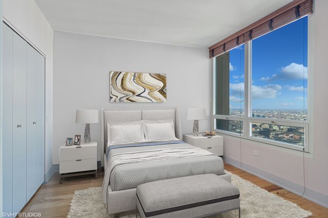 33 W ONTARIO Street 56G, Chicago, IL 60654