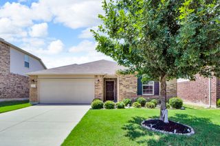 1812 Vernon Drive, Aubrey, TX 76227