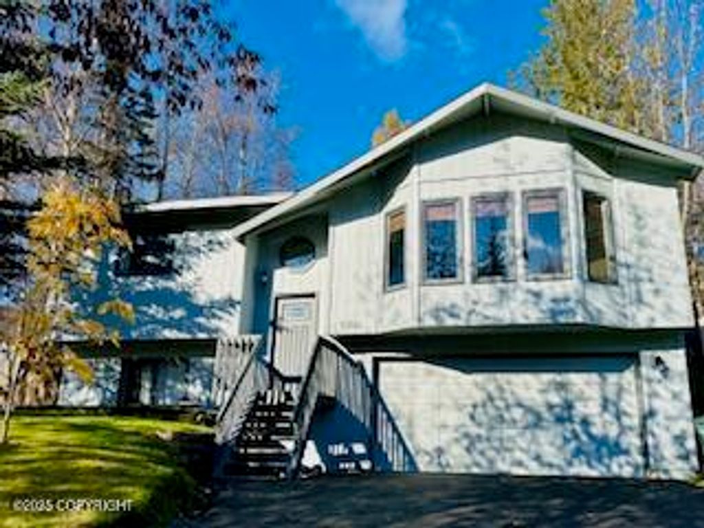 9200 Cam Island Circle, Eagle River, AK 99577