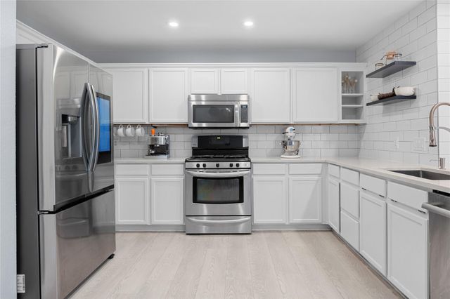 1300 Cedar Hills BLVD, Cedar Park, TX 78613