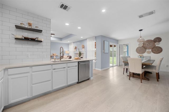 1300 Cedar Hills BLVD, Cedar Park, TX 78613