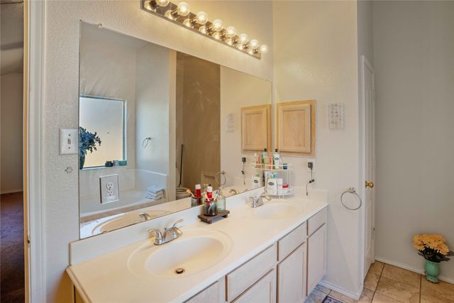 9204 Newport Lane, Mckinney, TX 75071