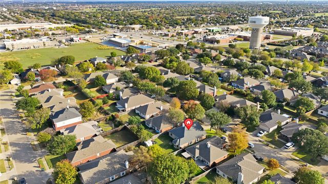 9204 Newport Lane, Mckinney, TX 75071