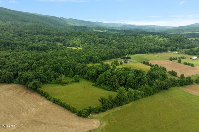 195 Estep Loop, Elizabethton, TN 37643