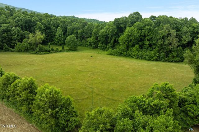 195 Estep Loop, Elizabethton, TN 37643