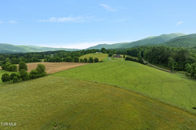 195 Estep Loop, Elizabethton, TN 37643