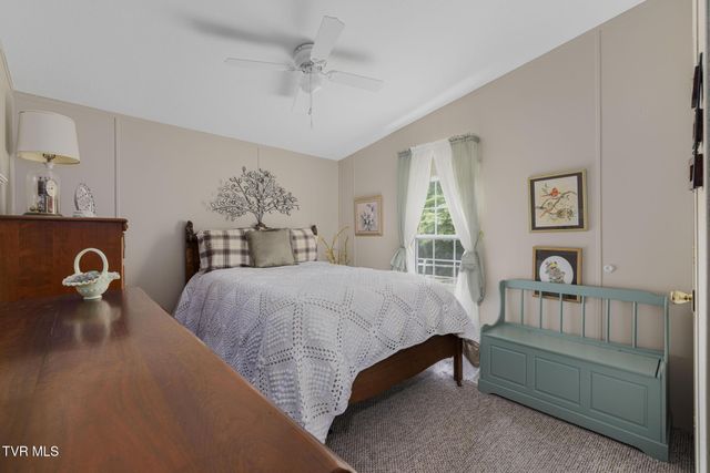 195 Estep Loop, Elizabethton, TN 37643