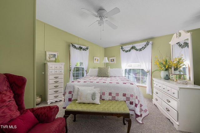 195 Estep Loop, Elizabethton, TN 37643