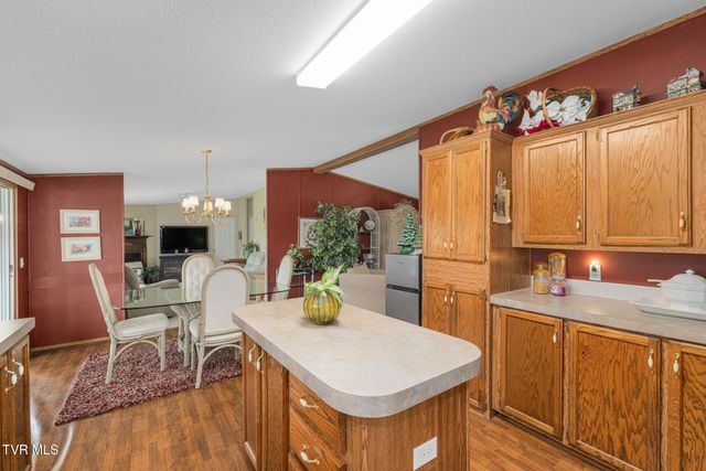 195 Estep Loop, Elizabethton, TN 37643
