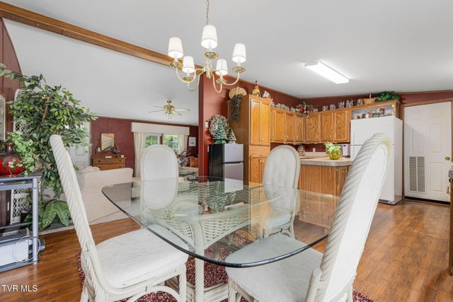195 Estep Loop, Elizabethton, TN 37643