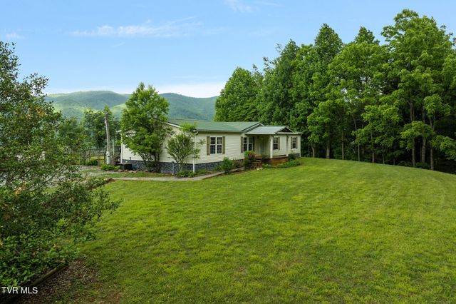 195 Estep Loop, Elizabethton, TN 37643
