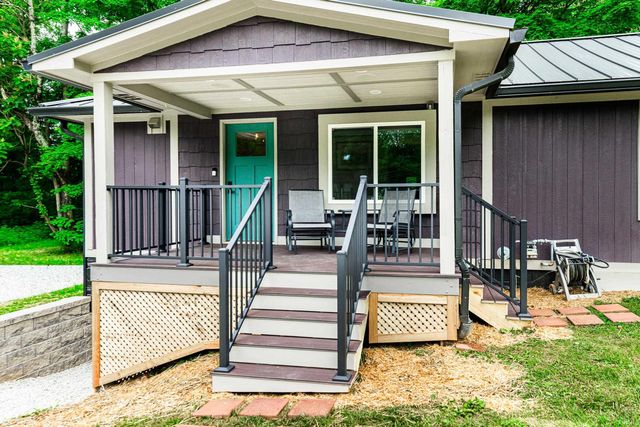 2415 W Fountain Drive, Bloomington, IN 47404
